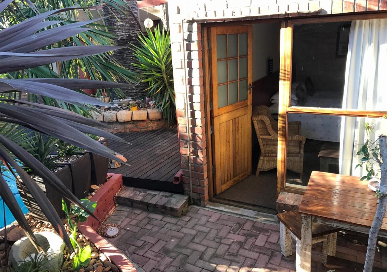 A La Martha'S Air-Port Guest House Πορτ Ελίζαμπεθ Εξωτερικό φωτογραφία